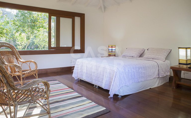 Casa frente mar, seis suítes, pé na areia, praia rasa