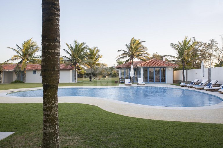 Casa espetacular com nove suítes, e infraestrutura completa