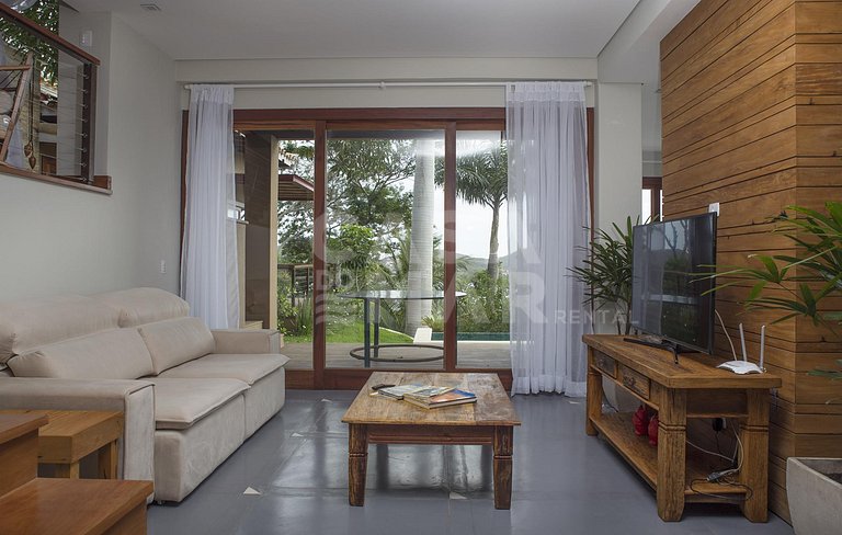 Espetacular casa com cinco suítes, com vista privilegiada pa