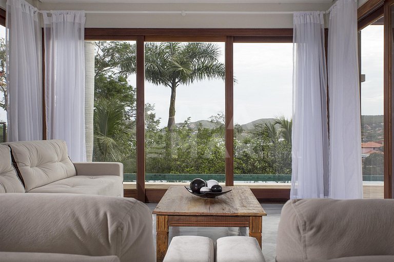 Espetacular casa com cinco suítes, com vista privilegiada pa