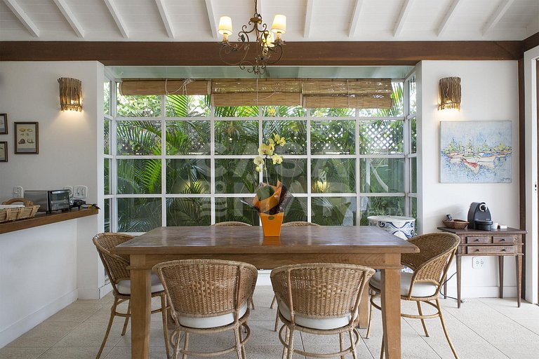 Beautiful house with four suites in Condomínio das Velas, lo