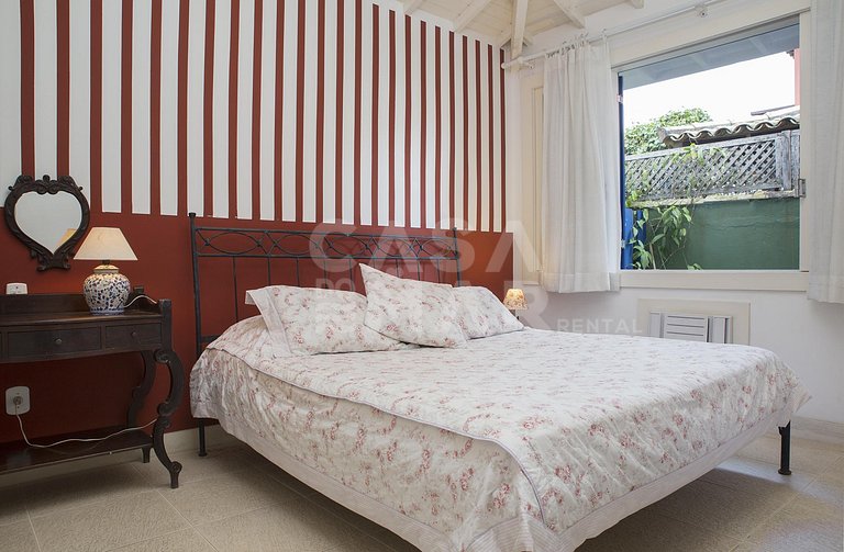 Beautiful house with four suites in Condomínio das Velas, lo