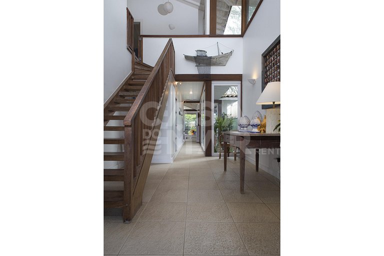 casa com quatro suítes, condomínio, frente mar, piscina