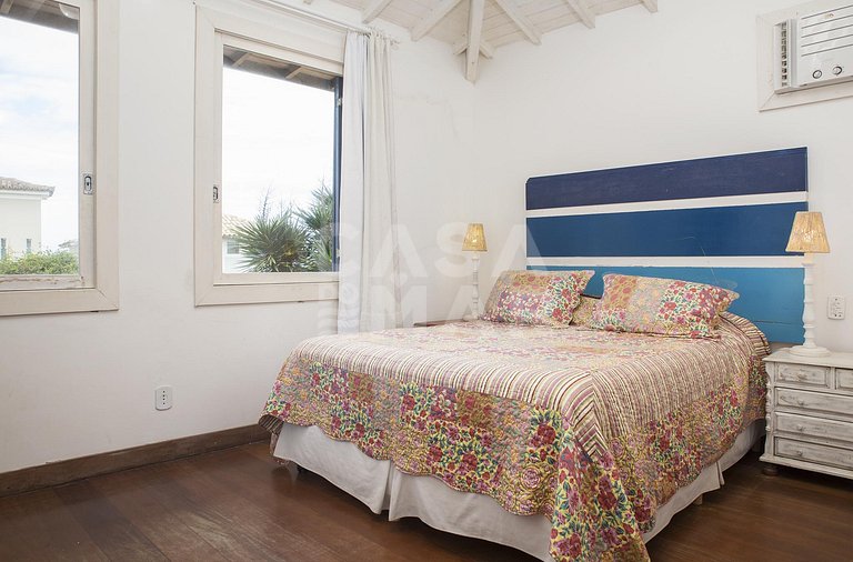 Beautiful house with four suites in Condomínio das Velas, lo