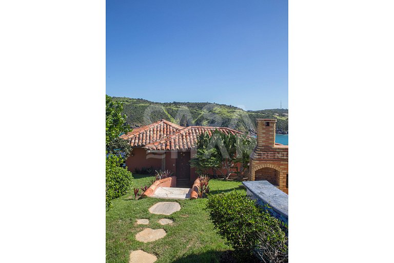 Beautiful house, on the coast of Ferradura, with spectacular