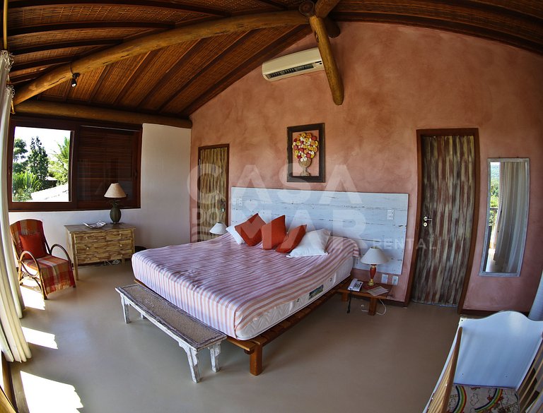 Linda casa com quatro suítes completíssima, em condomínio pr