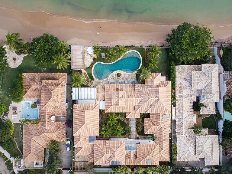 Villa, 9 suítes, pé na areia, praia da ferradura, Ferradura