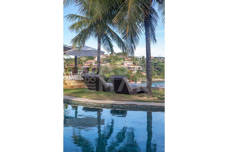 Villa, 9 suítes, pé na areia, praia da ferradura, Ferradura