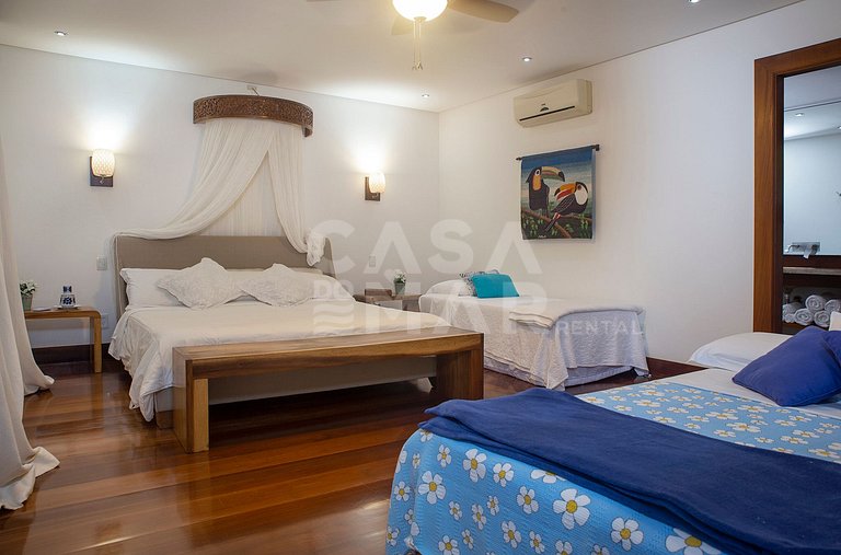 Villa, 9 suítes, pé na areia, praia da ferradura, Ferradura