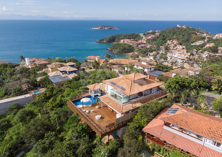 Beautiful villa with nine suites, with paradisiacal views an