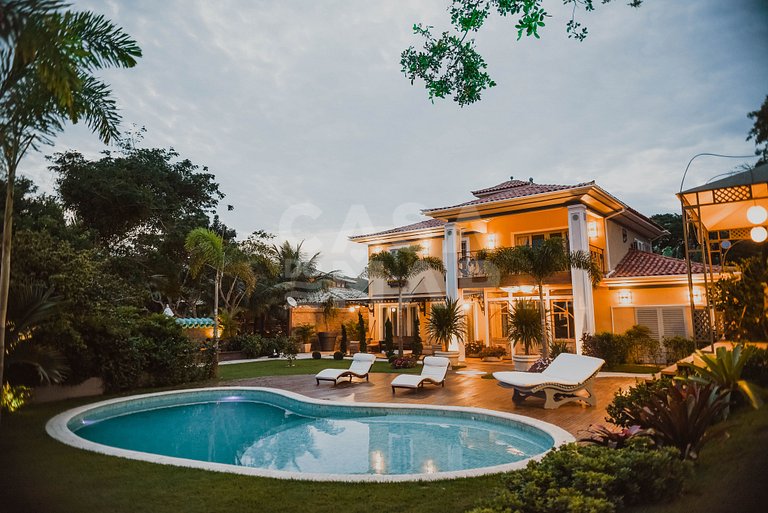linda casa na Ferradura