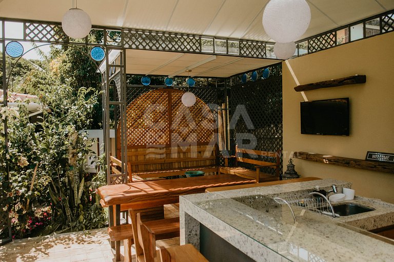 Beautiful Villa with six suites, a few meters from Praia da
