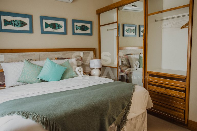 Beautiful Villa with six suites, a few meters from Praia da