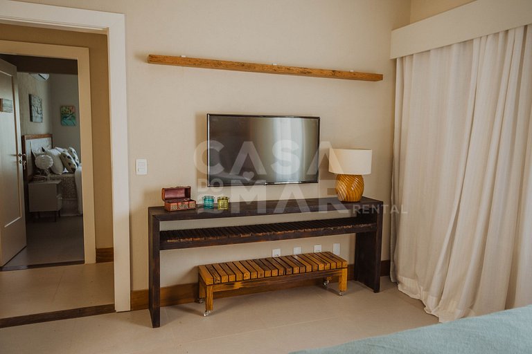 Beautiful Villa with six suites, a few meters from Praia da