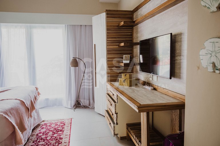 Beautiful Villa with six suites, a few meters from Praia da