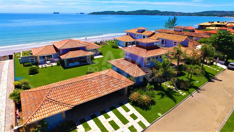 Casa de frente pro mar com 9 suítes