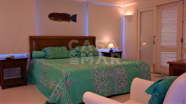Casa de frente pro mar com 9 suítes