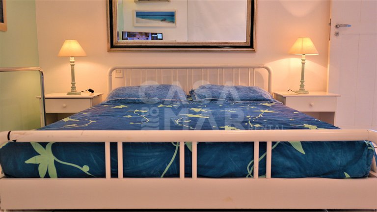 Beautiful house with eight suites on the sand of Praia Rasa,