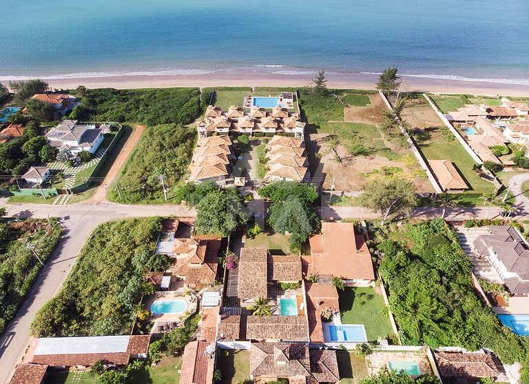 Beautiful house with four suites, on Rua da Praia Rasa
