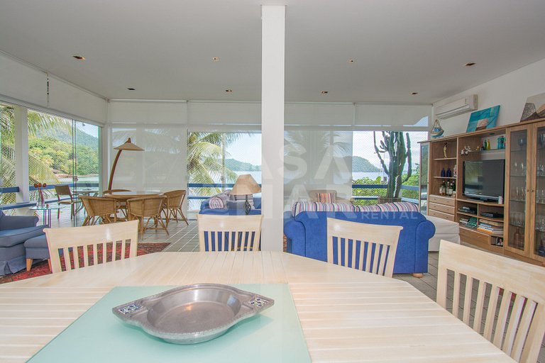 Six-bedroom villa with private beach