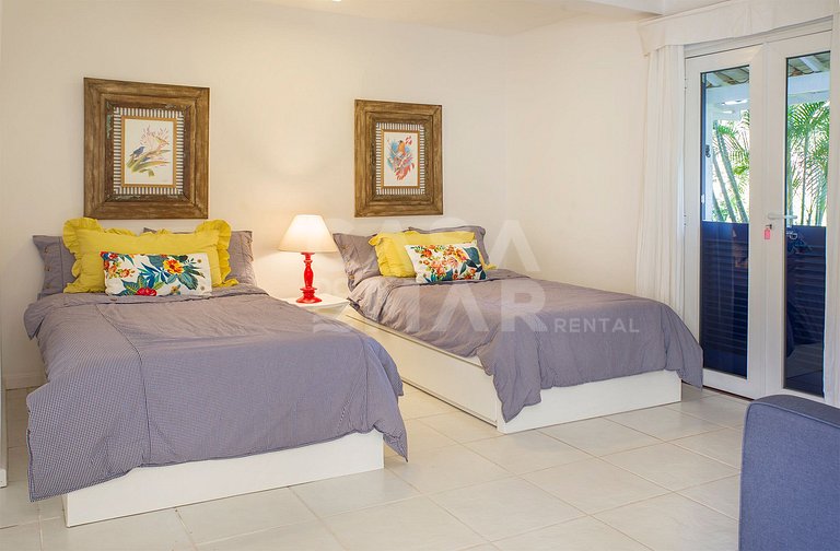 Beautiful Villa with twelve suites, standing on the sand of