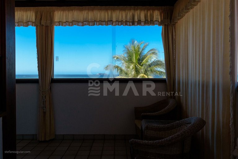 Casa com cinco suítes, pé na areia da Praia de Geribá