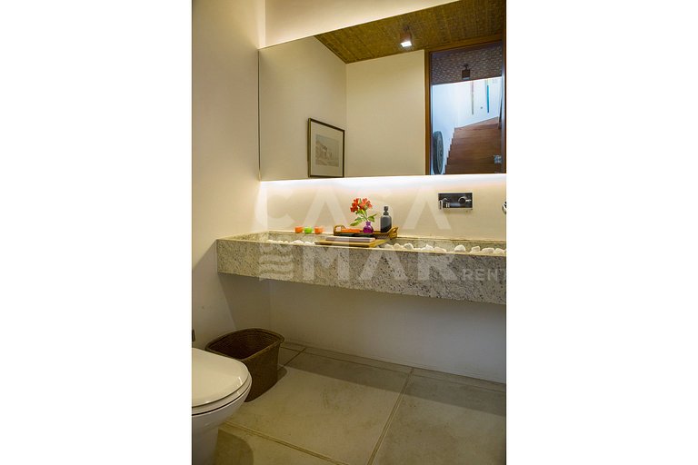 Beautiful house with seven suites, panoramic view of the bea