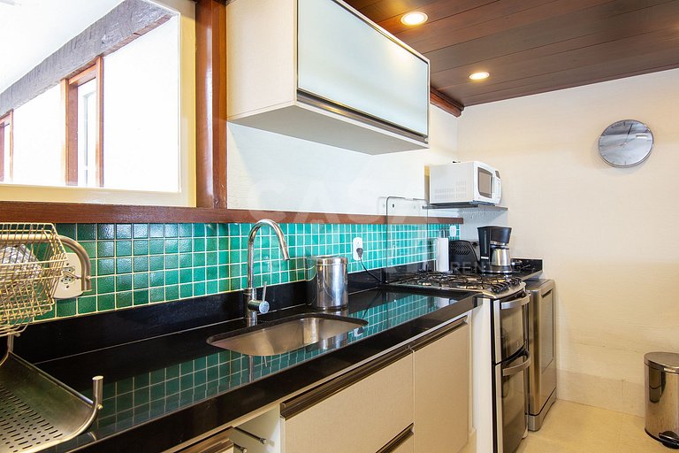 Beautiful house with two suites and a bedroom, facing Geribá