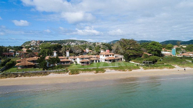 casa com cinco suítes, vista para praia, Manguinhos búzios