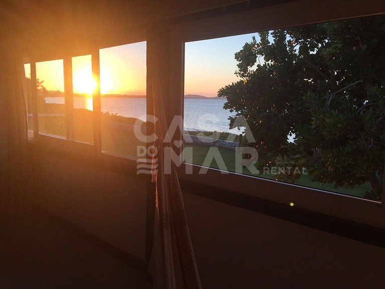 casa com cinco suítes, vista para praia, Manguinhos búzios