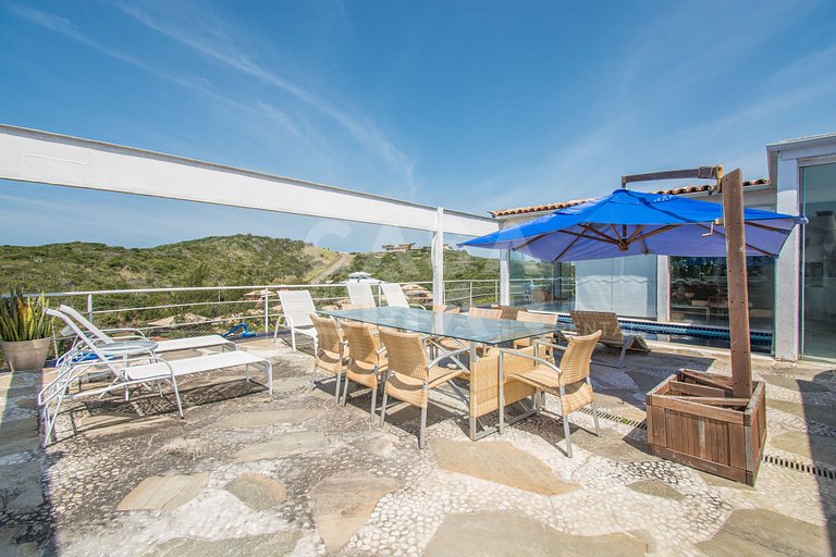 Beautiful Villa with six suites, and paradisiacal view of Fe