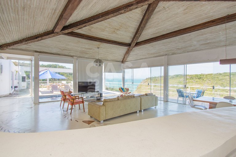 Beautiful Villa with six suites, and paradisiacal view of Fe