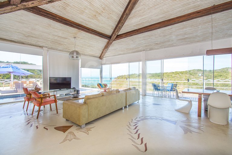 Beautiful Villa with six suites, and paradisiacal view of Fe