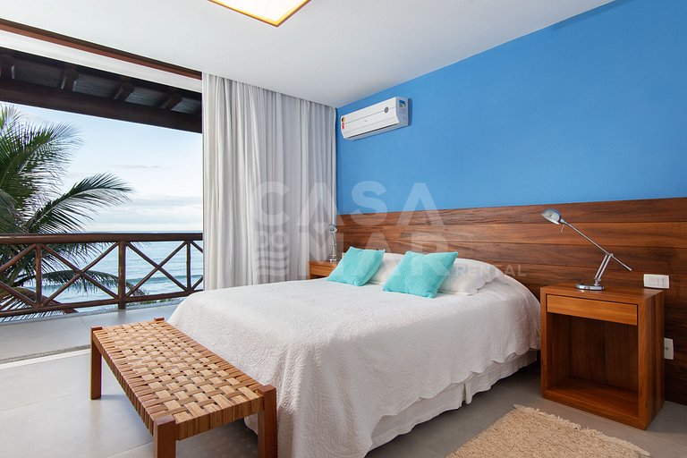 Casa frente mar com 6 suítes
