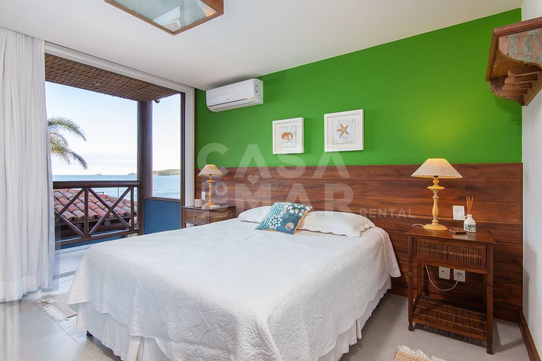 Casa frente mar com 6 suítes