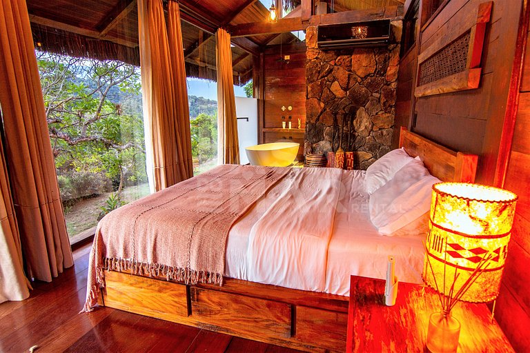 Beautiful private island with five spacious suites