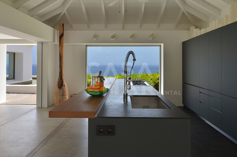 Espetacular Mansão com Seis Suítes com Vista Panorâmica em S