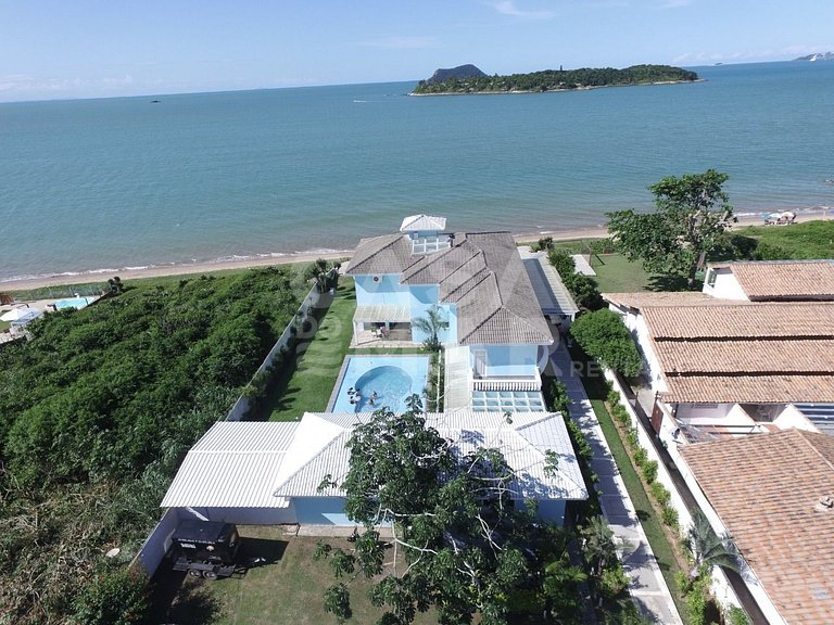 Pé na areia, Cinco Suítes, Praia Rasa, Praia privativa