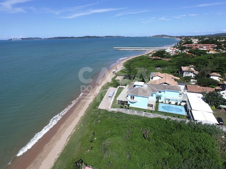 Spectacular Villa with Five Suites, on Areia da Praia Rasa
