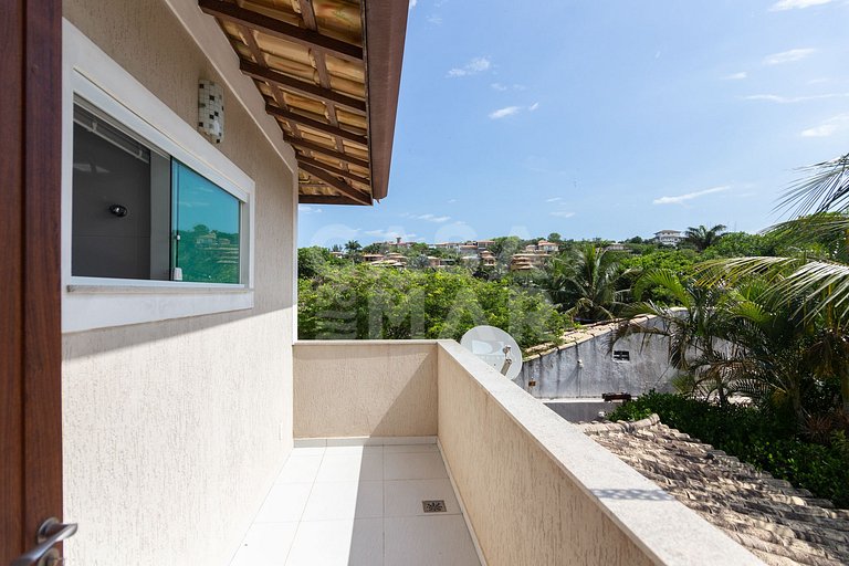 Casa em Geribá, Ferradurinha, quatro suítes, ar condicionado
