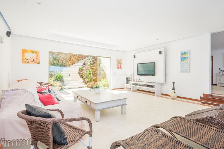 ferradura, piscina, sauna, churrasqueira, vista mar