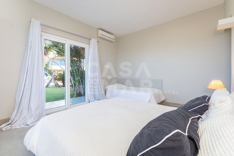 mansão, seis suítes, pé na areia na rasa, piscina