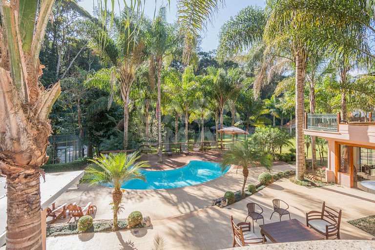 Mansão, serra, churrasqueira, piscina, aquecimento, academia