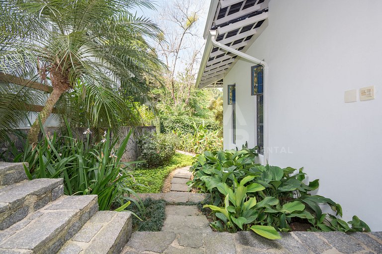 Six-bedroom villa with private beach