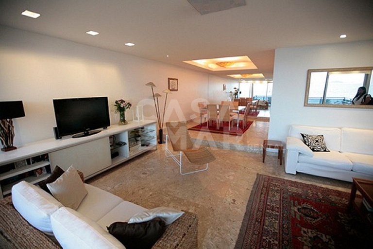 Lindo apartamento frente mar, com 3 quartos em Ipanema/RJ.