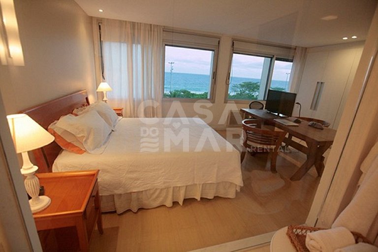 Lindo apartamento frente mar, com 3 quartos em Ipanema/RJ.