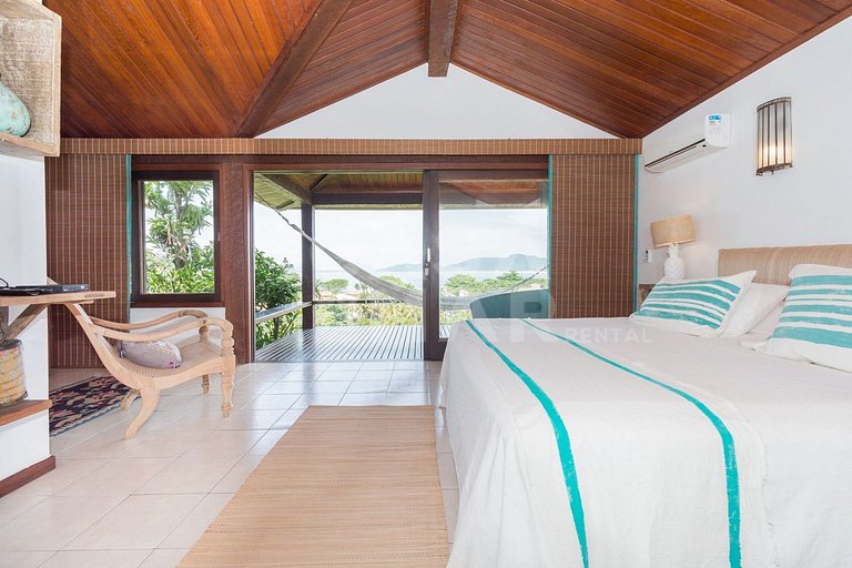 Beautiful house with seven suites, with panoramic views of G