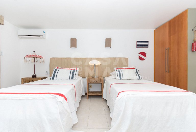 Beautiful house with seven suites, with panoramic views of G