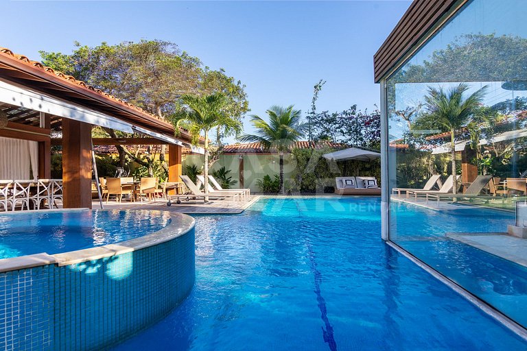 Beautiful house, with six suites, in condominium seafront
