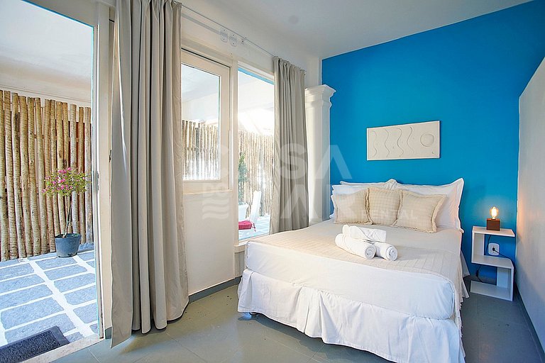 Villa Sofia’s on the beach com nove suítes, localizada em Bú